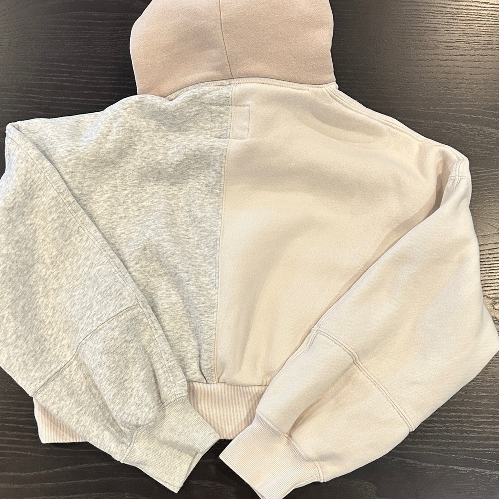 A&F Colorblock Hoodie - Picture 3 of 5